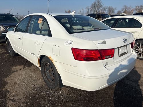 2010 HYUNDAI SONATA - Thumbnail 4
