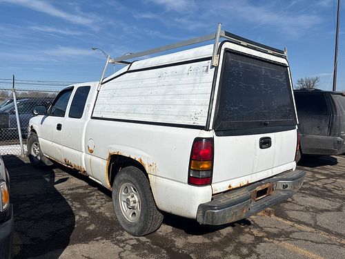 2004 GMC SIERRA 1500 - Thumbnail 4