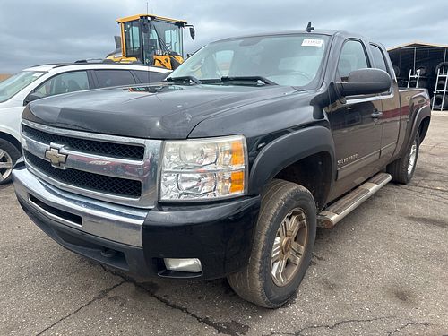 2010 CHEVROLET SILVERADO 1500 - Thumbnail 1