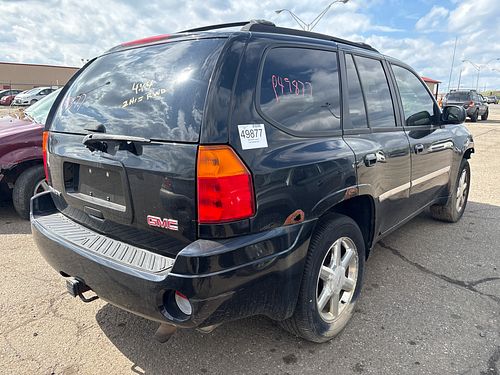 2009 GMC ENVOY - Thumbnail 3