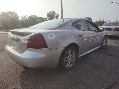 2006 PONTIAC GRAND PRIX - Thumbnail 4