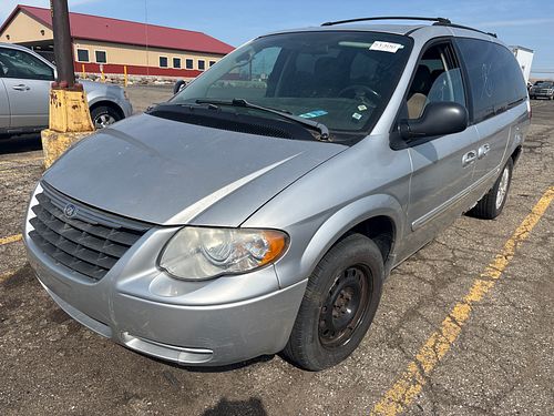 2007 CHRYSLER TOWN COUNTRY - Thumbnail 1