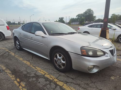 2008 PONTIAC GRAND PRIX - Thumbnail 2