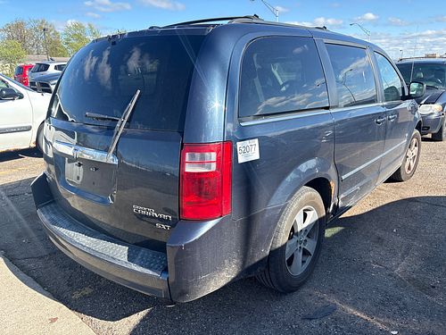 2009 DODGE CARAVAN - Thumbnail 3