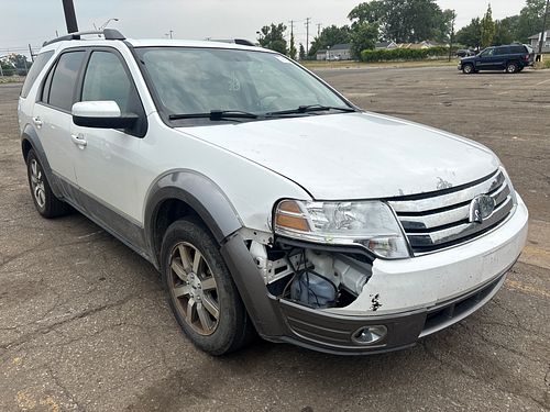 2008 FORD TAURUS X - Thumbnail 2