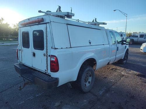 2008 FORD F350SD - Thumbnail 3