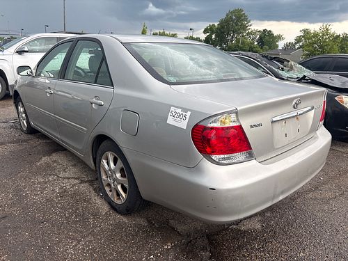 2005 TOYOTA CAMRY - Thumbnail 4