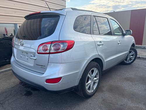 2011 HYUNDAI SANTA FE - Thumbnail 3