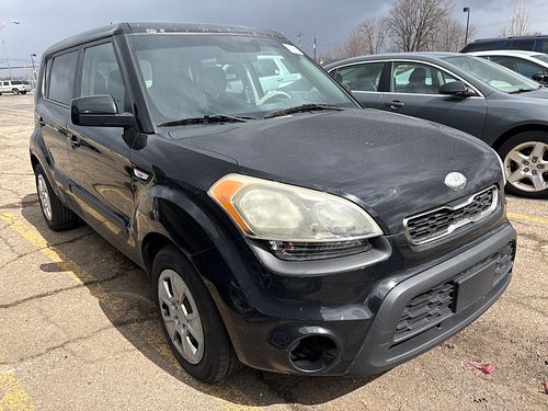 2013 KIA SOUL - Thumbnail 2