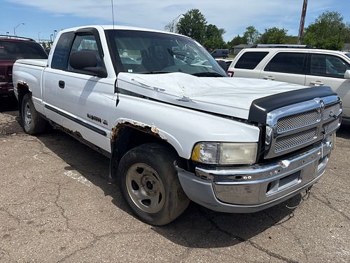 2001 DODGE RAM 1500 - Thumbnail 2