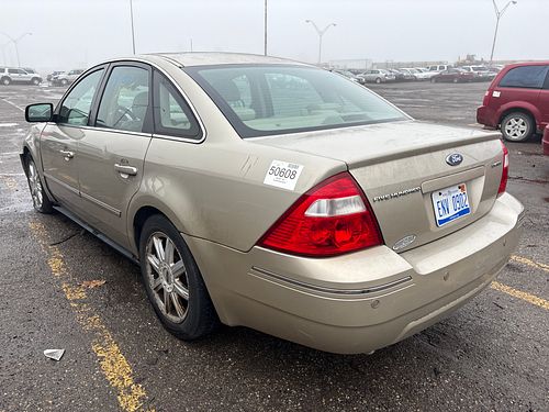 2005 FORD 500 - Thumbnail 4