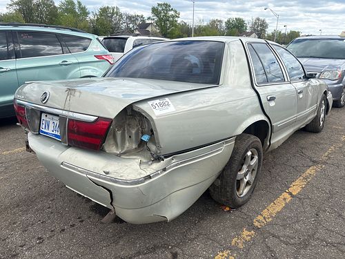 2004 MERCURY GRAND MARQUIS - Thumbnail 3