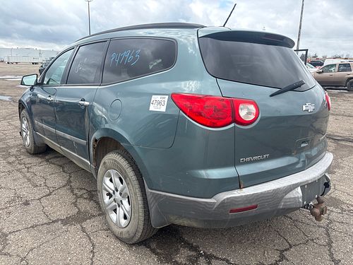 2009 CHEVROLET TRAVERSE - Thumbnail 4