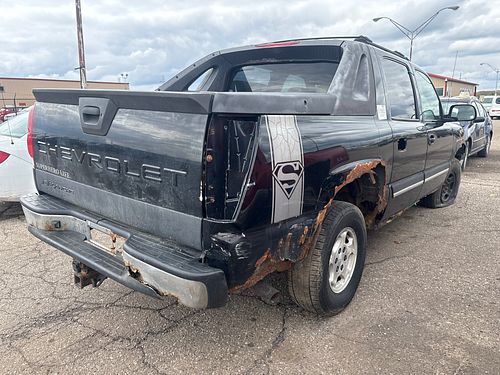 2004 CHEVROLET AVALANCHE 1500 - Thumbnail 3