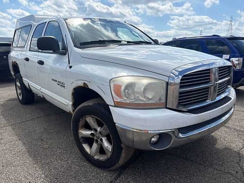 2006 DODGE RAM 1500 - Thumbnail 2