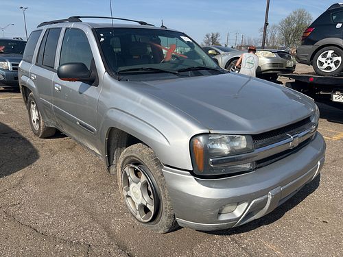 2004 CHEVROLET TRAILBLAZER - Thumbnail 2