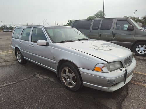 2000 VOLVO V70 - Thumbnail 2