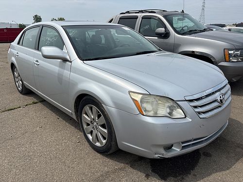 2007 TOYOTA AVALON - Thumbnail 2