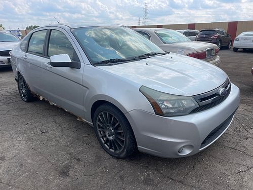 2010 FORD FOCUS - Thumbnail 2