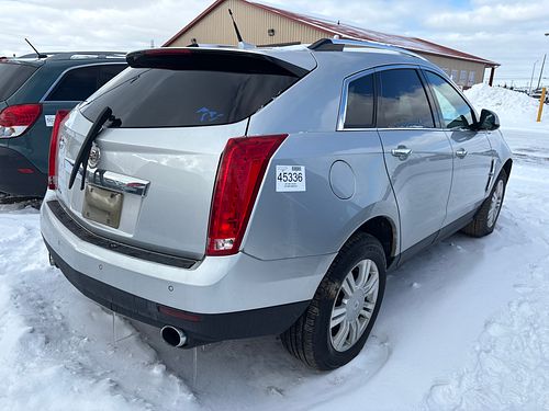 2011 CADILLAC SRX - Thumbnail 3