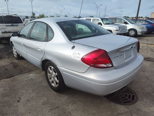 2007 FORD TAURUS - Thumbnail 4