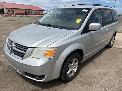 2010 DODGE CARAVAN - Thumbnail 1