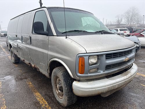 2001 CHEVROLET EXPRESS 3500 - Thumbnail 2