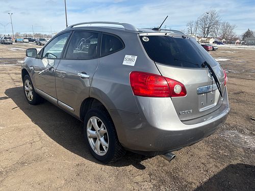 2011 NISSAN ROGUE - Thumbnail 4