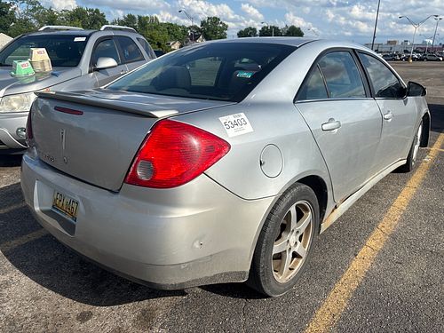 2010 PONTIAC G6 - Thumbnail 3