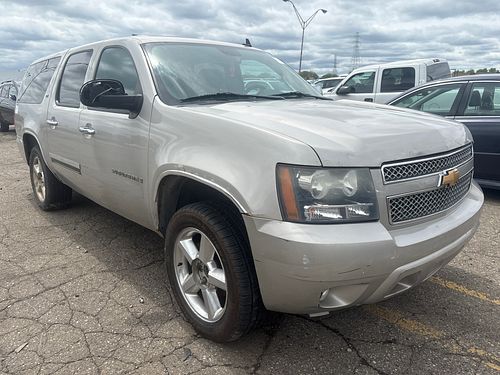 2008 CHEVROLET SUBURBAN 1500 - Thumbnail 2