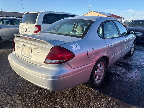 2005 FORD TAURUS - Thumbnail 3