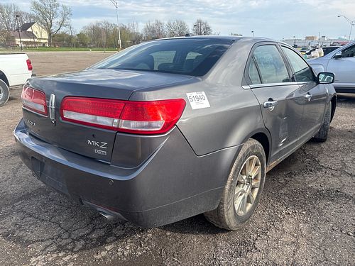 2012 LINCOLN MKZ - Thumbnail 3