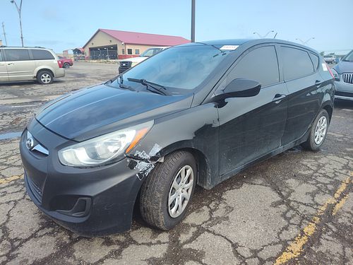 2013 HYUNDAI ACCENT - Thumbnail 1