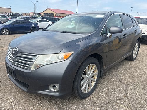 2011 TOYOTA VENZA - Thumbnail 1