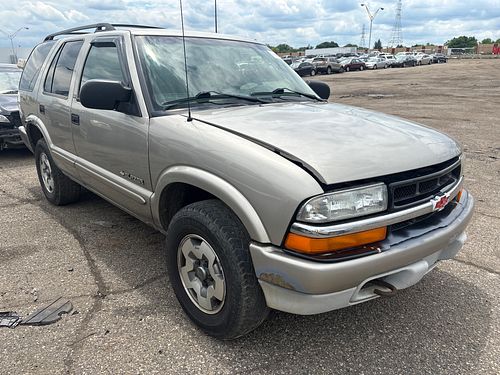 2002 CHEVROLET S10 BLAZER - Thumbnail 2