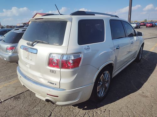 2011 GMC ACADIA - Thumbnail 3