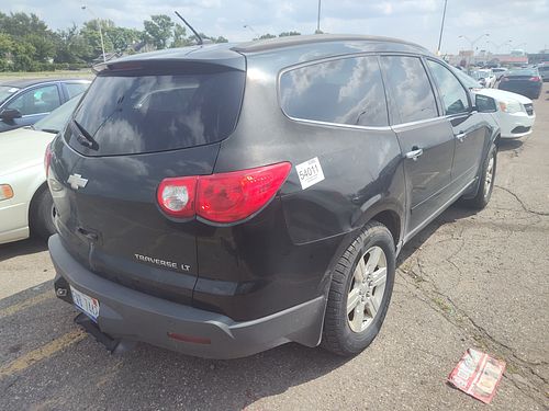 2011 CHEVROLET TRAVERSE - Thumbnail 3