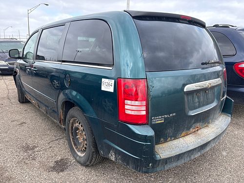 2009 CHRYSLER TOWN COUNTRY - Thumbnail 4