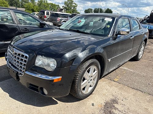 2005 CHRYSLER 300 - Thumbnail 1