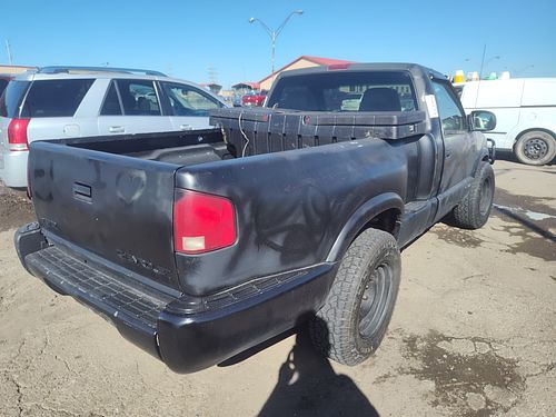 2002 CHEVROLET S10 PICKUP - Thumbnail 3