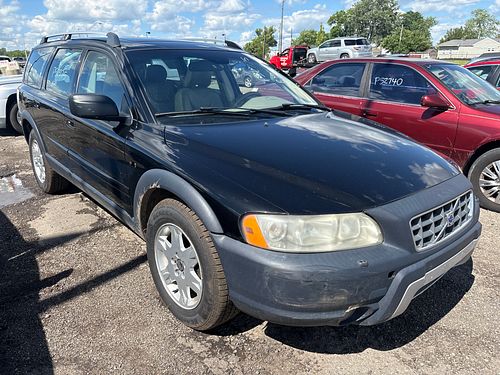 2005 VOLVO XC70 - Thumbnail 2