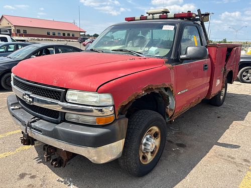 2002 CHEVROLET SILVERADO 2500 - Thumbnail 1
