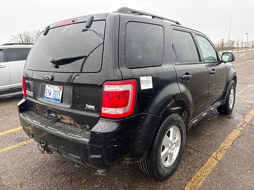 2010 FORD ESCAPE - Thumbnail 3