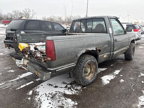 1989 CHEVROLET TRUCK 1500 - Thumbnail 3