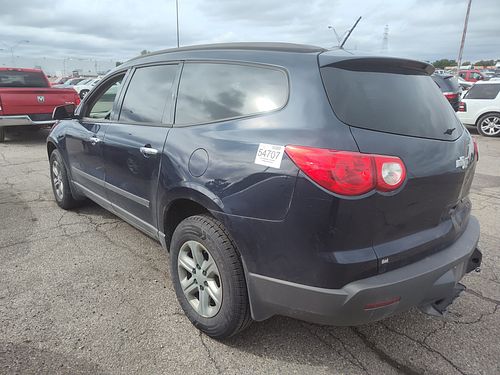2011 CHEVROLET TRAVERSE - Thumbnail 4
