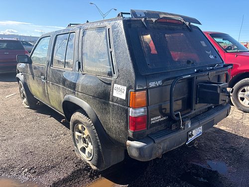 1995 NISSAN PATHFINDER - Thumbnail 4