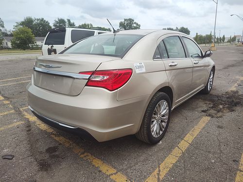 2013 CHRYSLER 200 - Thumbnail 3