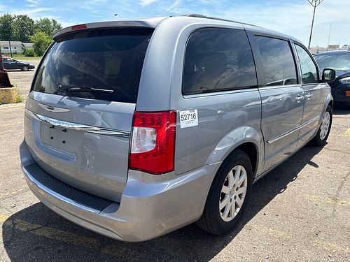 2015 CHRYSLER TOWN COUNTRY - Thumbnail 3