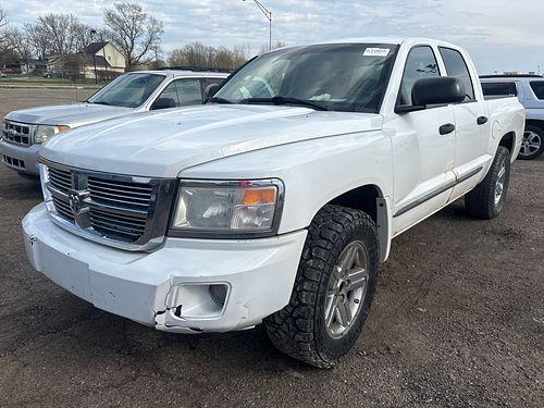 2008 DODGE DAKOTA - Thumbnail 1