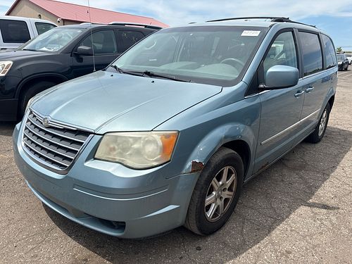 2009 CHRYSLER TOWN COUNTRY - Thumbnail 1